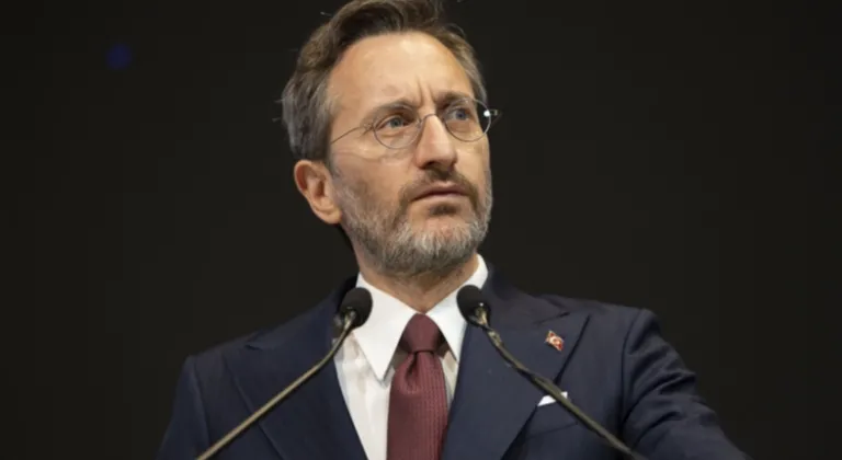 Fahrettin Altun: Dezenformasyona karşı duyarlı olalım!