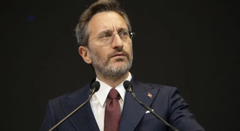 Fahrettin Altun'dan İsrail'e Sert Tepki: 'Müslümanların İlk Kıblesine Yönelik Alçak Saldırıları Kınıyoruz'