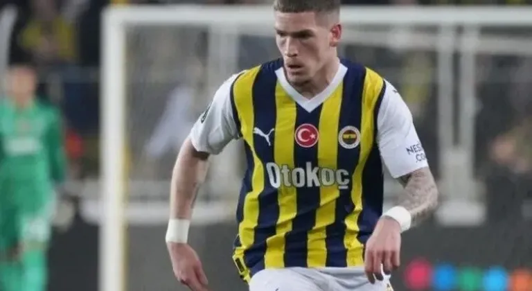 Fenerbahçe'den Transfer haberleri: Ryan Kent Ada'ya Dönüyor