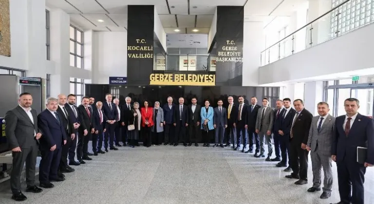 Gebze Belediyesi yeni dönemin ilk meclis toplantısında görev dağılımı yapıldı