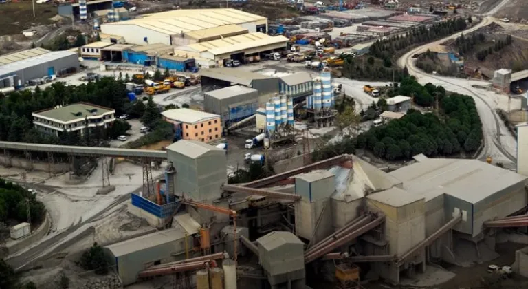 Gebze'de Beton Fabrikasında Tüp Patlaması: 2 Ölü, 6 Yaralı