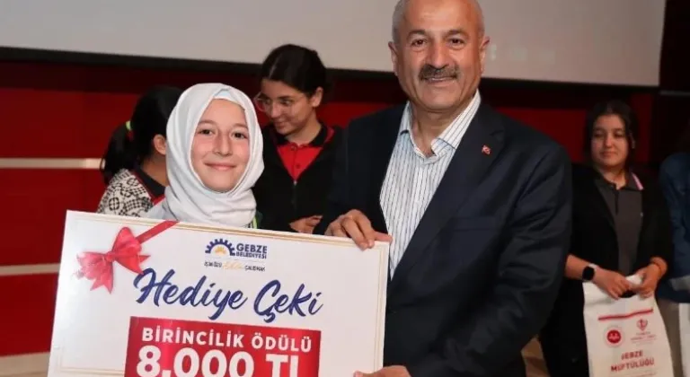 Gebze'de Ortaokul Öğrencilerine Dereceye Girenlerin Ödülleri Verildi!