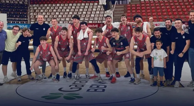 Gemlik Basketbol U18 Erkekler Türkı̇ye Şampı̇yonası’nda finale yükseldi