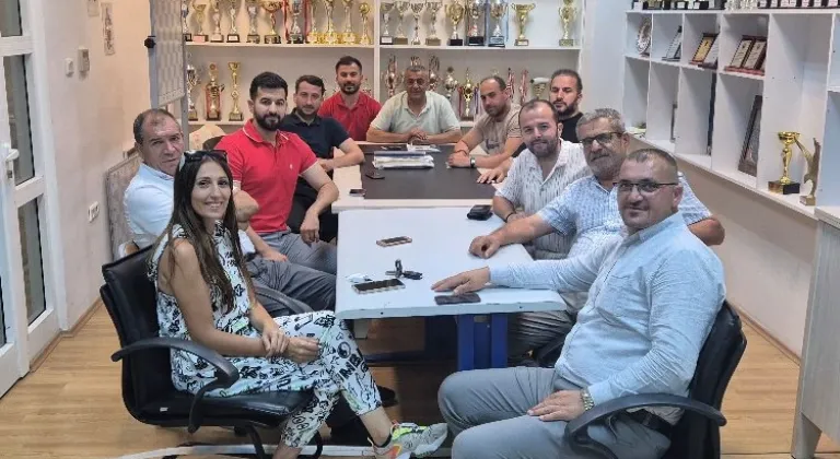 Gemlik Belediyespor Yeni Yönetimin Görev Dağılımı Açıklandı