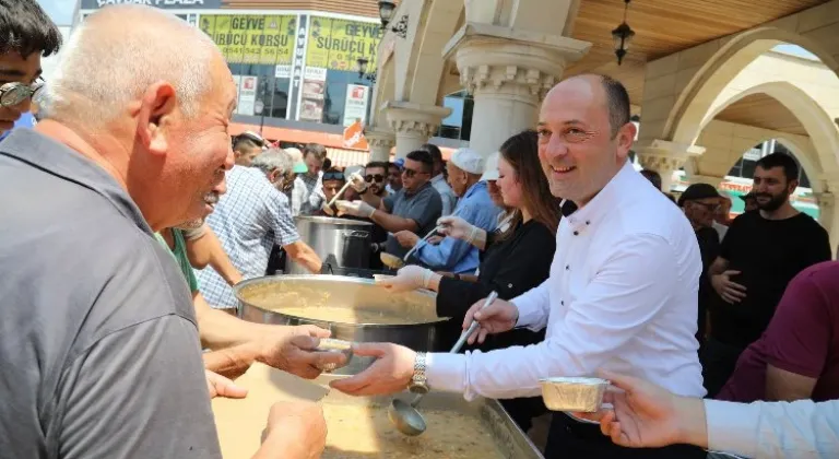 Geyve'de Binlerce Kişiye Aşure İkramı: Bereket ve Dayanışma Günü