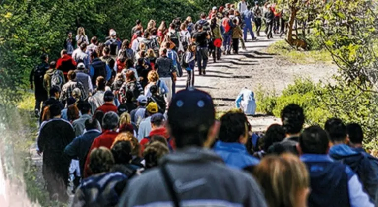 Gölcüklüler, Turizm Haftası'nda Doğa Yürüyüşünde Buluşuyor