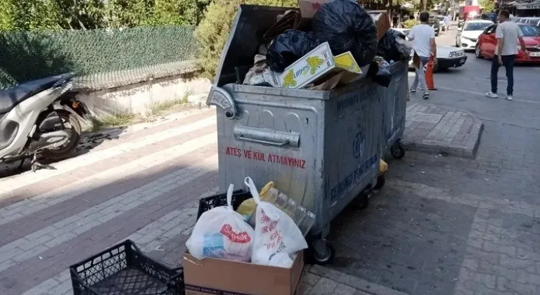 Güzelyalı Sahilinde Çöplerin Toplanmaması Vatandaşların Tepkisine Yol Açıyor