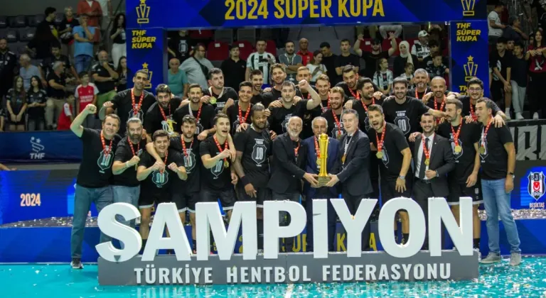 Hentbol 2024 Erkekler Süper Kupası'nda şampiyon Beşiktaş