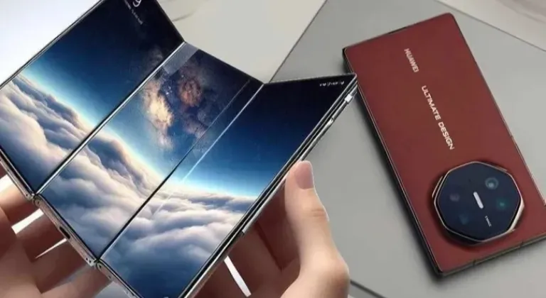 Huawei Mate XT ile ilk üçe katlanabilir telefonu tanıttı