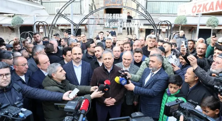 İçişleri Bakanı Ali Yerlikaya Bayram Coşkusuna Konyalılarla Ortak Oldu