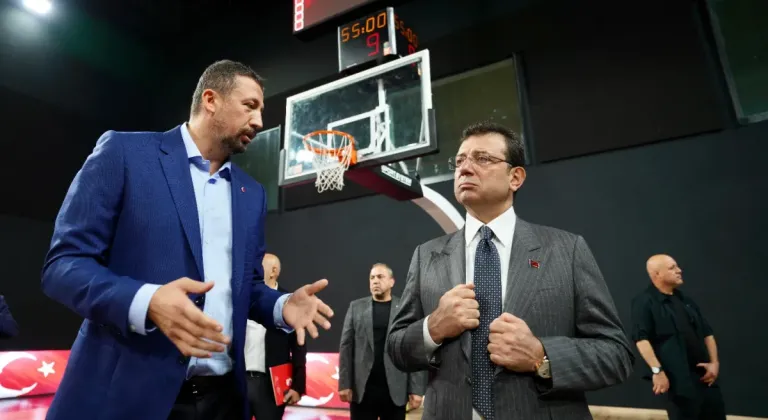 İmamoğlu'ndan Basketbol Gelişim Merkezi'ne ziyaret