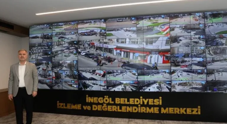 İnegöl'de Akıllı Şehir Dönüşümü: İzleme ve Değerlendirme Merkezi Faaliyete Geçti