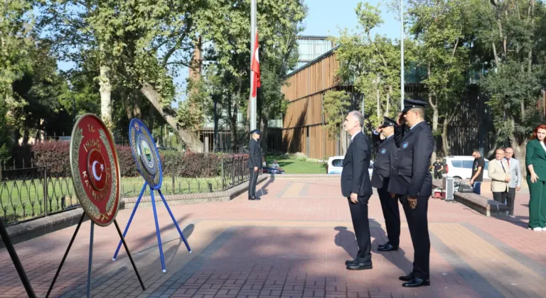 İnegöl’de Zafer Bayramı kutlamaları resmi törenlerle başladı