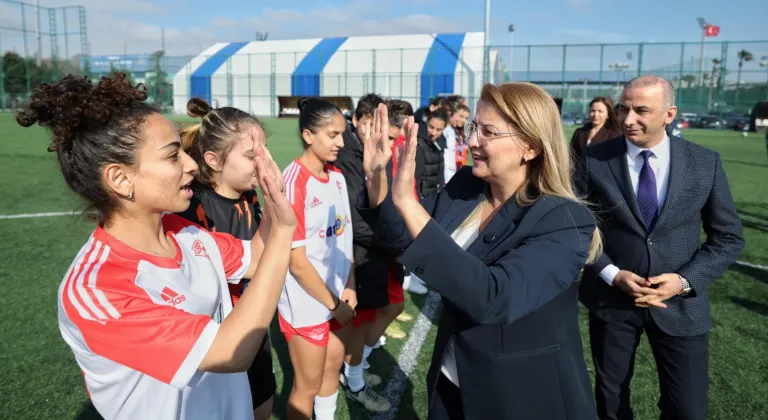 İstanbul Bakırköy'de Emekçi Kadınlar Spor Turnuvasında Buluştu