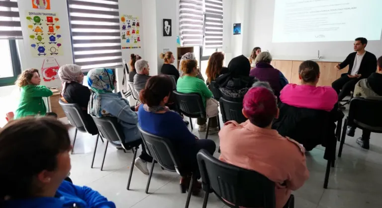 İstanbul Beylikdüzü’nde biliçlendirme semineri düzenlendi