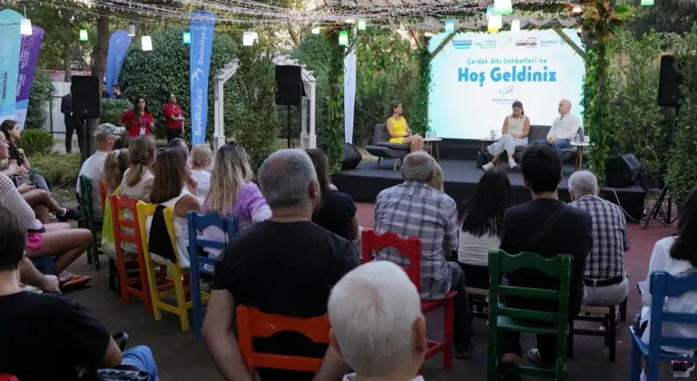 İstanbul Beylikdüzü'nde 'Çardak Altı Sohbetleri' başladı