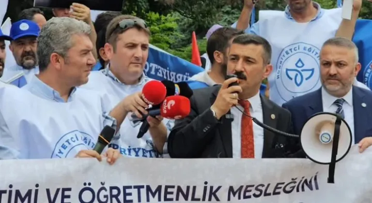 İYİ Partili Türkoğlu: Öğretmenlik Meslek Kanunu'na Karşı Direniş Devam Edecek!