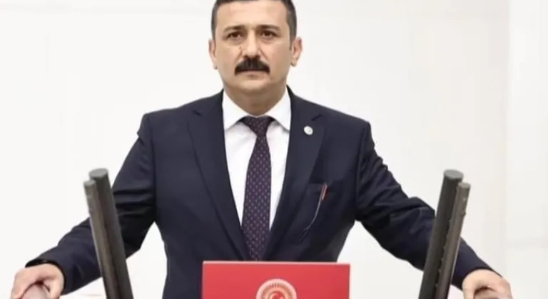 İYİ Partili Türkoğlu'nda Sağlık Bakanı'na soru yağmuru