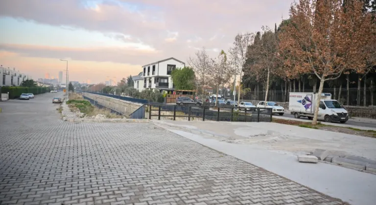 İzmir Bornova Anadolu Lisesi Kavşağı'na Döner Kavşak Yapılacak!