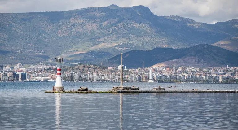 İzmir Kıyılarında Tsunami Tehlike Analizi ve Modelleme Çalışması