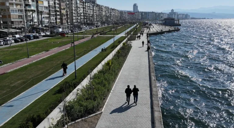 İzmir Kordon Güvenli ve Yeşil Hava ile Buluşuyor