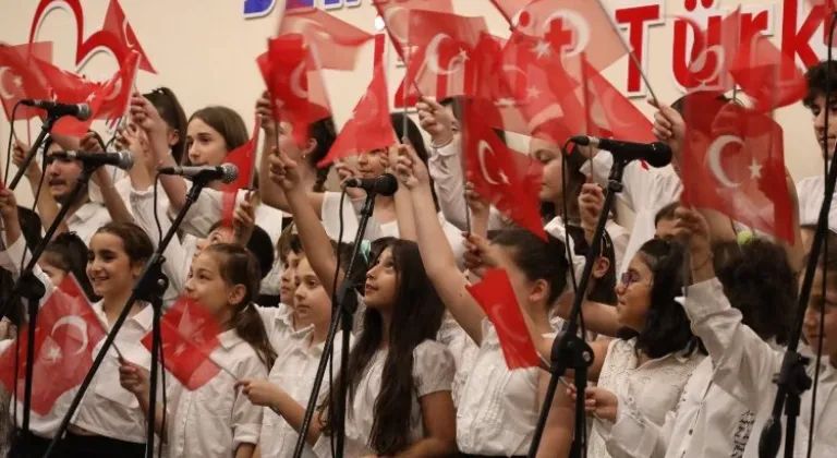 İzmit Sanat'ta yıl sonu gösterisi