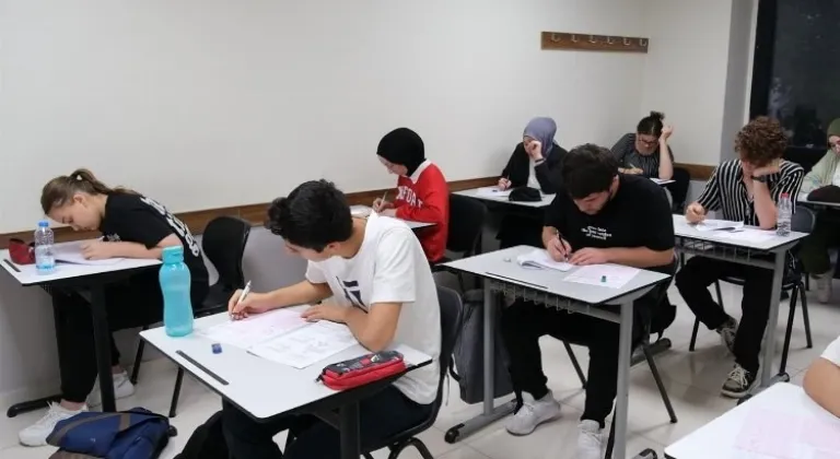 İzmit'te Çınar Akademi'de yeni dönem hazırlığı