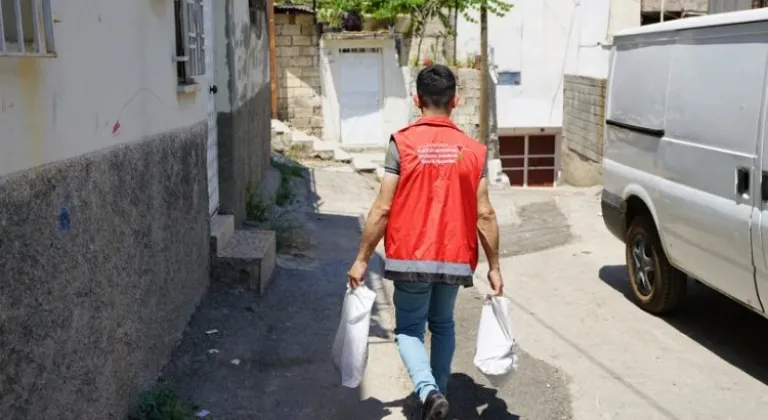 Kahramanmaraş Büyükşehir Belediyesi'nden Kurban Bayramı'nda İhtiyaç Sahiplerine Destek