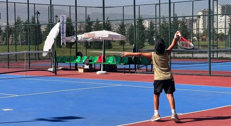 Kayseri Büyükşehir'den heyecanlı tenis turnuvası