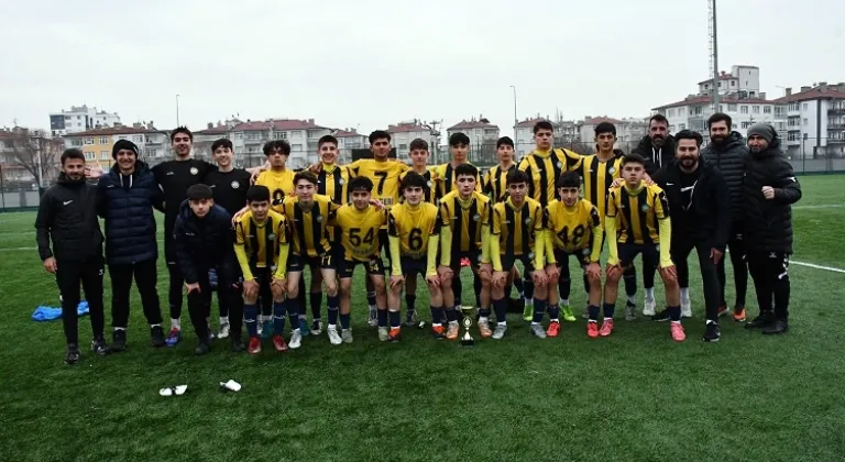 Kayseri Talas Belediyespor U16 Takımı Yine Şampiyon!