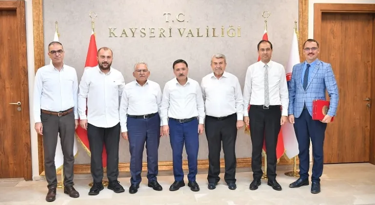 Kayseri'de Hayırsever-Kamu İş Birliğiyle Aile Sağlığı Merkezi ve Acil Sağlık Hizmetleri İstasyonu İmzalandı