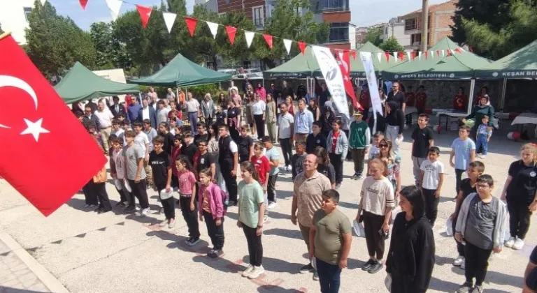 Keşan Cumhuriyet Ortaokulunda Bilim Şenliği ilgi gördü