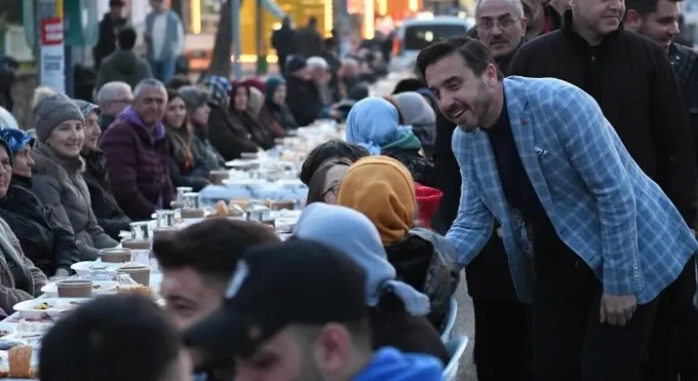 Kestel Belediyesi ile 6 bin Kişi Bir Araya Geldi: Sokak Iftarı Heyecanı