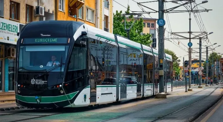 Kocaeli Akçaray Tramvay Hattında Yaz Sefer Saatleri Uygulamasına Geçildi