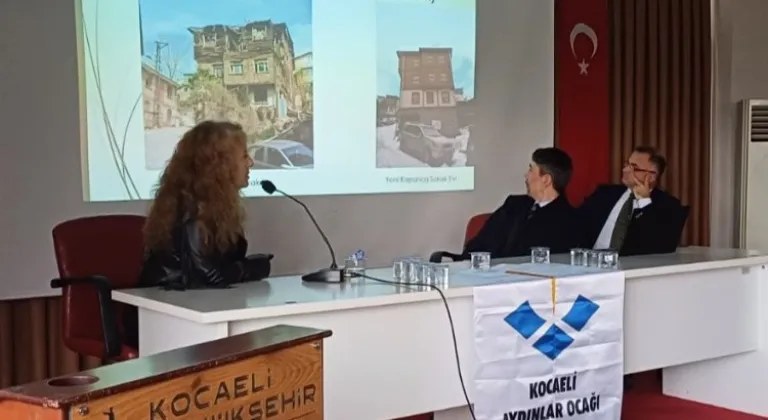 Kocaeli Aydınlar Ocağı Şehrin Yeniden İnşası İçin Panel Düzenledi