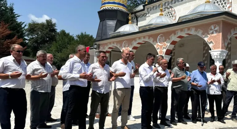 Kocaeli Büyükşehir Belediyesi İzmit Kaynarca Cuma Camii'ni Yeni İbadet Yerine Dönüştürdü