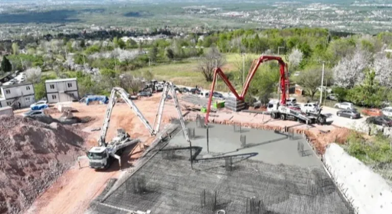 Kocaeli Büyükşehir Belediyesi, Kartepe Teleferik Bölgesine 598 Araçlık Otopark İnşaatını Başlattı