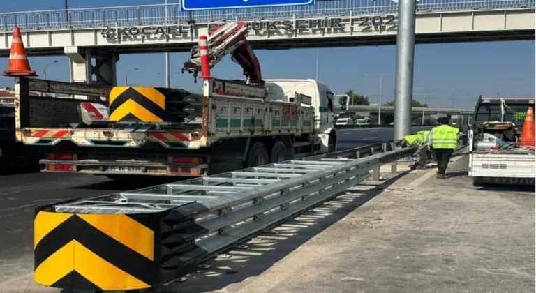 Kocaeli Büyükşehir, Trafik Güvenliği İçin 65 Bin Metre Oto Korkuluk İmalatı Gerçekleştirdi