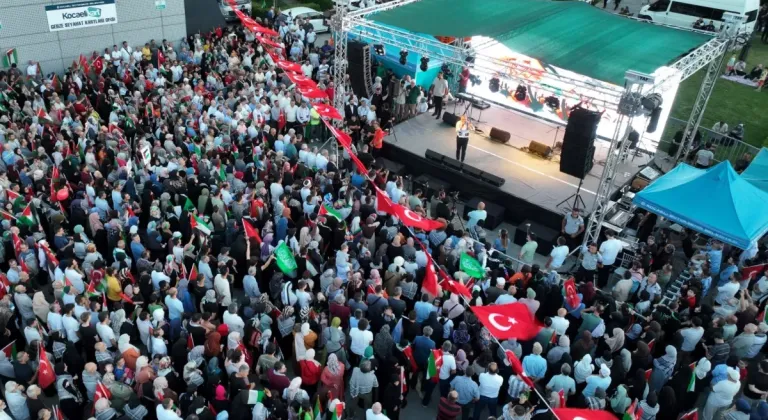 Kocaeli Filistin Konvoyu ve Gebze Mitinginde Şehit İsmail Haniye'nin Anısına Soykırım Protestosu