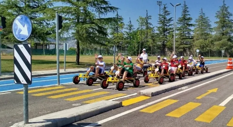 Kocaeli Trafik Eğitim Parkı'nda Yaz Eğitimleri Başladı