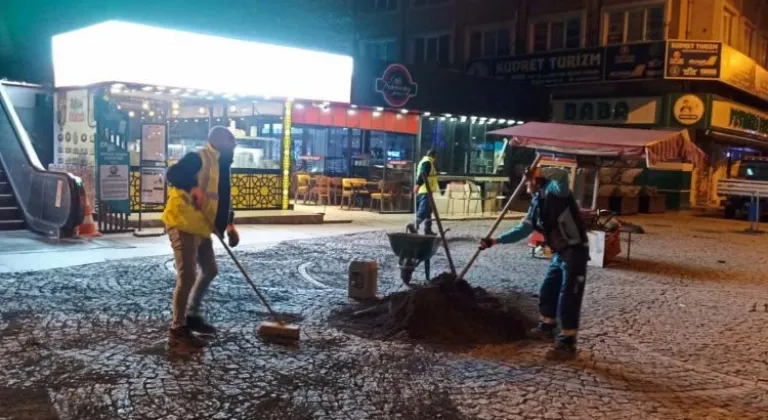 Kocaeli Yol Bakım Timi gece gündüz demeden çalışıyor