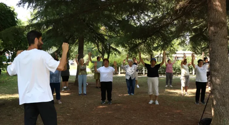 Kocaeli'de 65 Yaş Üstü Vatandaşlar Sporla Aktif ve Mutlu Yaşıyor