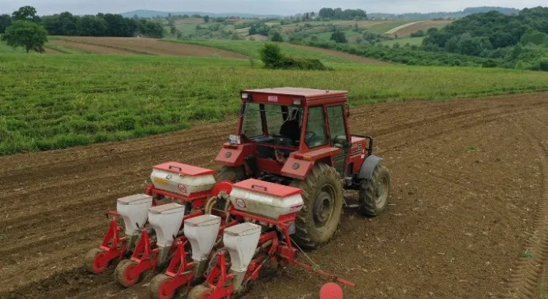 Kocaeli’de mısır tohumları toprakla buluşuyor