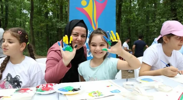 Kocaeli'de Ormanya'da Ailelere Yönelik Mutlu Şehir Okulları Eğitimi