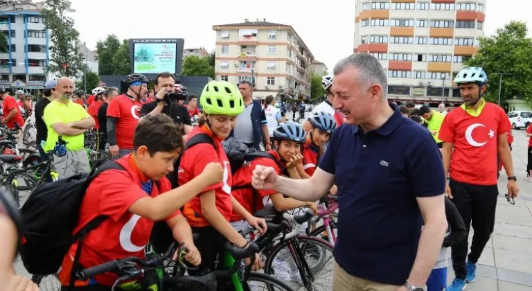 Kocaeli’de pedallar ‘Barış’ için çevrildi