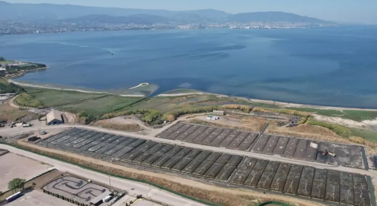 Kocaeli'nde körfez çamuru temizliği BM’nin gündeminde