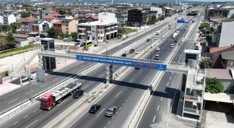 Kocaeli'ye Yeni Yaya Üstgeçidi: Vatandaşların Hizmetine Sunuldu