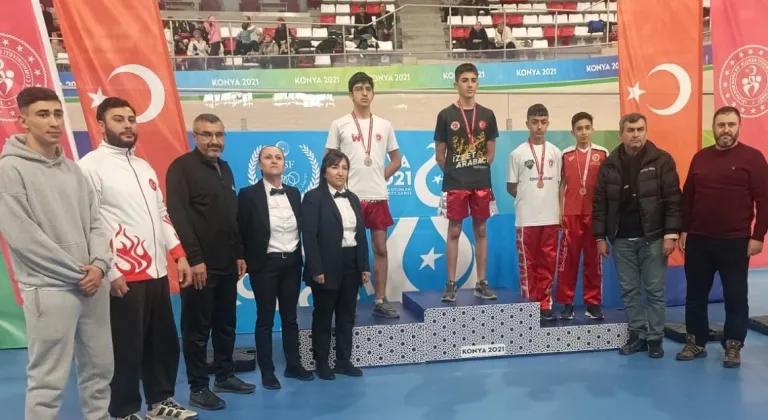 Konya Karatay'da Kick Boks Takımı 6 Madalya Kazandı