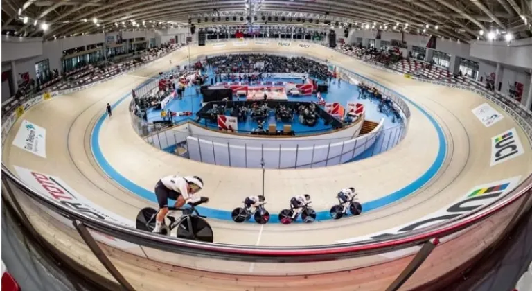 Konya Velodromu'nda Olimpiyat Şampiyonlarından Nefes Kesen Performanslar