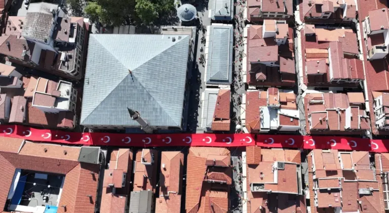 Konya'da 3. Tarihi Bedesten Alışveriş Günleri büyük ilgi gördü